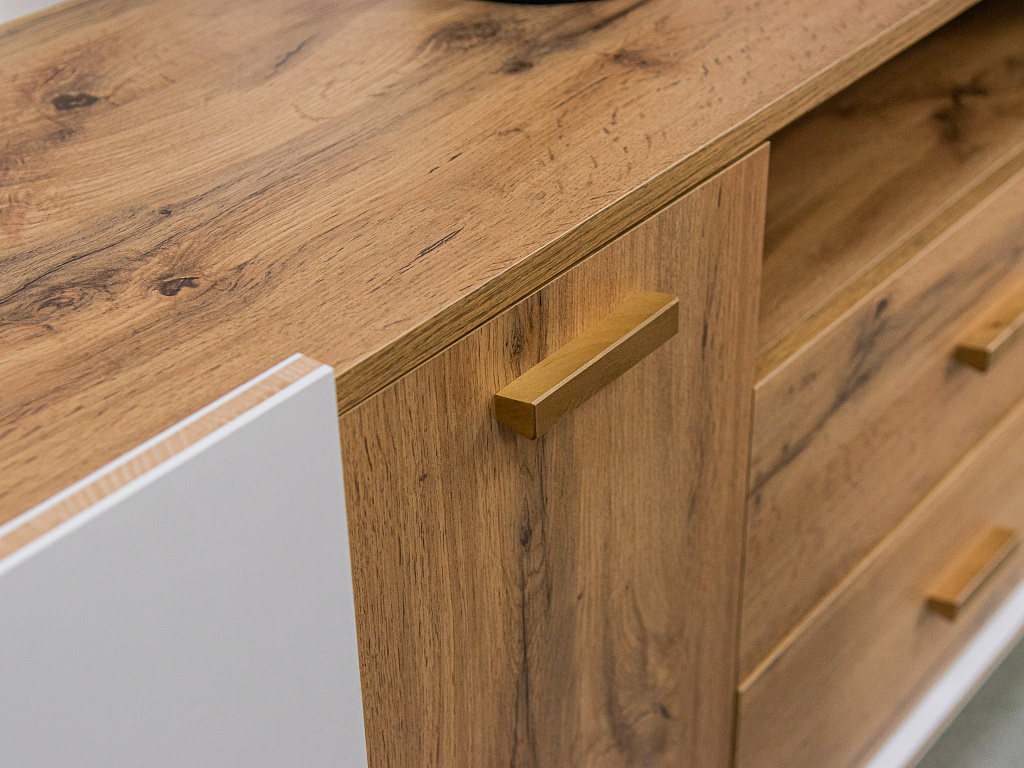 Сканди Белый